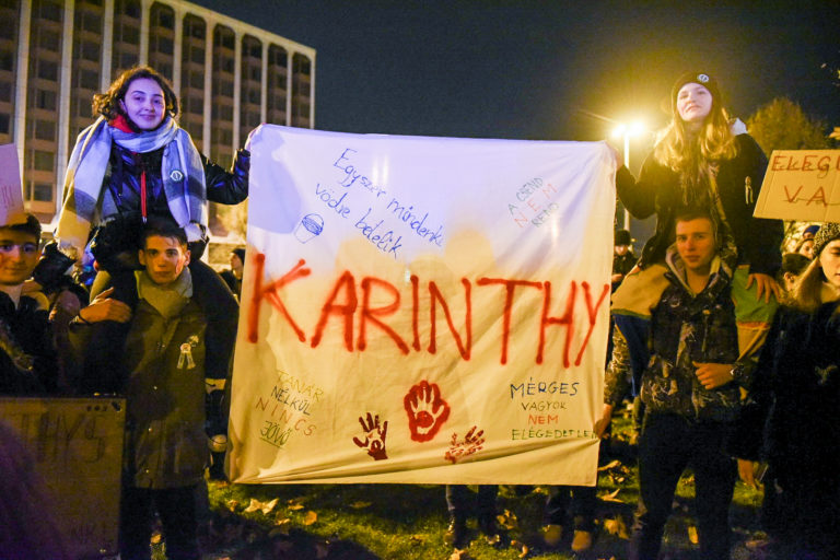 Protesty uczniów - wiadomości z Budapesztu