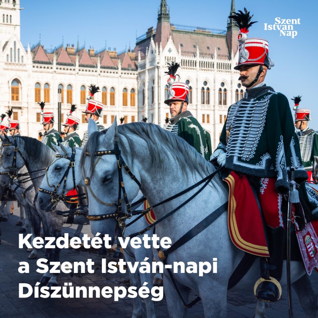 Uroczyste obchody Dnia Św. Stefana na Placu Kossutha w Budapeszcie Fot. FB Szent István Napja