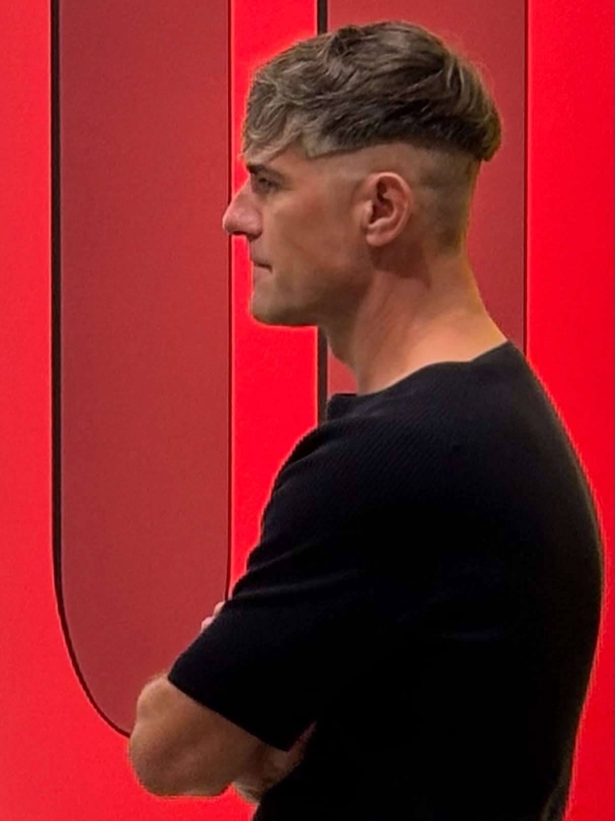 @jakub.ciezki podczas wernisażu Virtual grammar w @lengyelintezet w Budapeszcie