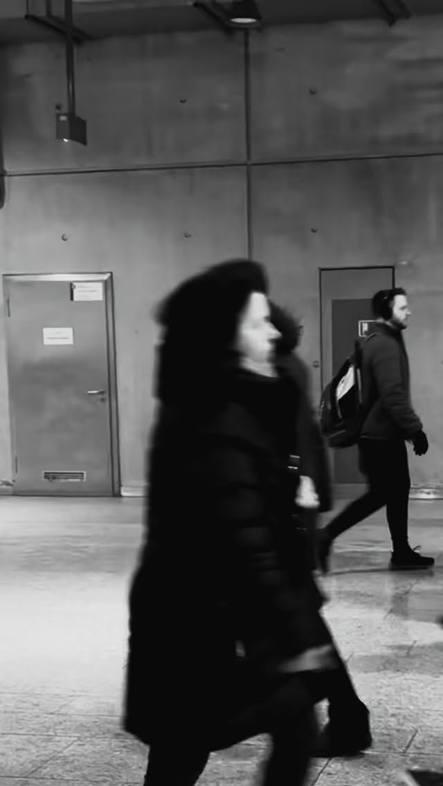 Pierwszy poranek bez Béli Tarr na tej ziemi. Szatańskie tango trwa. Budapeszt, Kelenföld