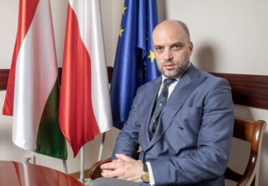 Ambasador Polski na Węgrzech, Sebastian Kęciek, odwołany, ale jego stanowisko czeka na następcę