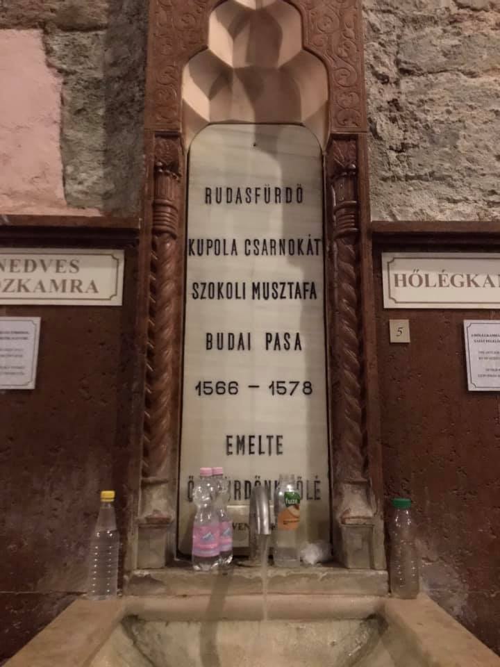 Łaznia Rudas w Budapeszcie wody termalne